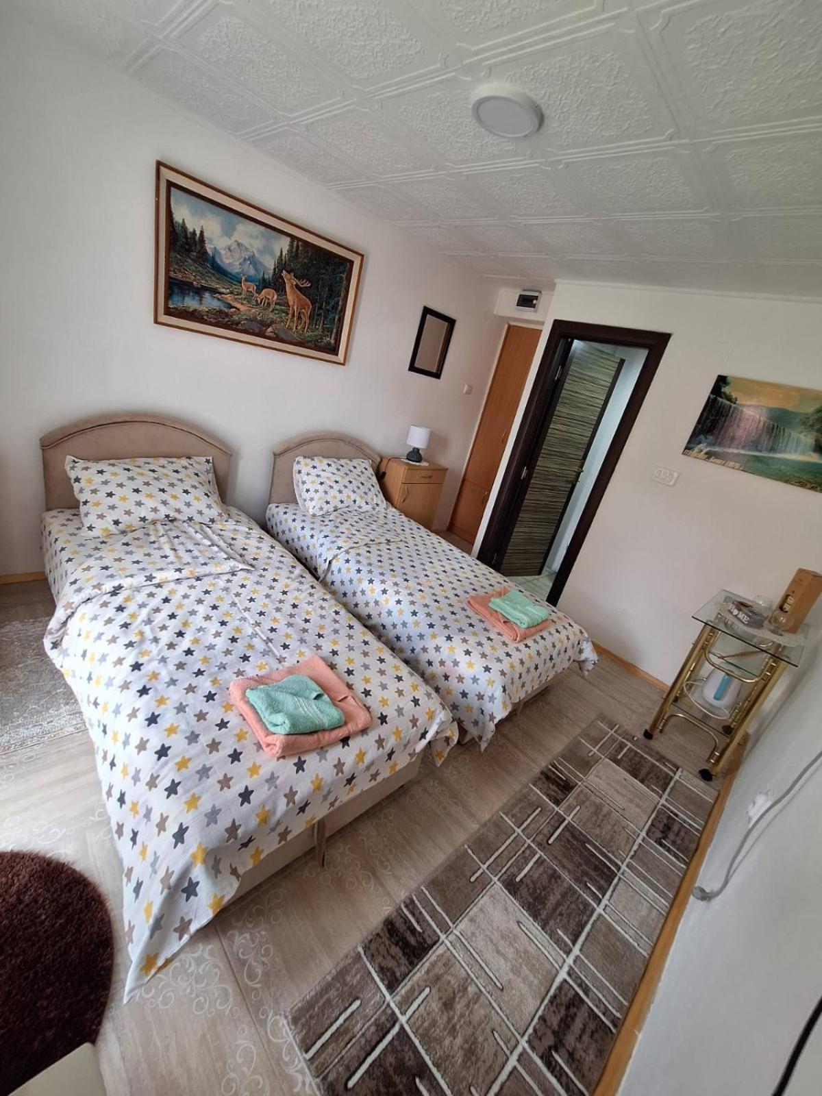 Apartment Buklija Плужине Екстер'єр фото