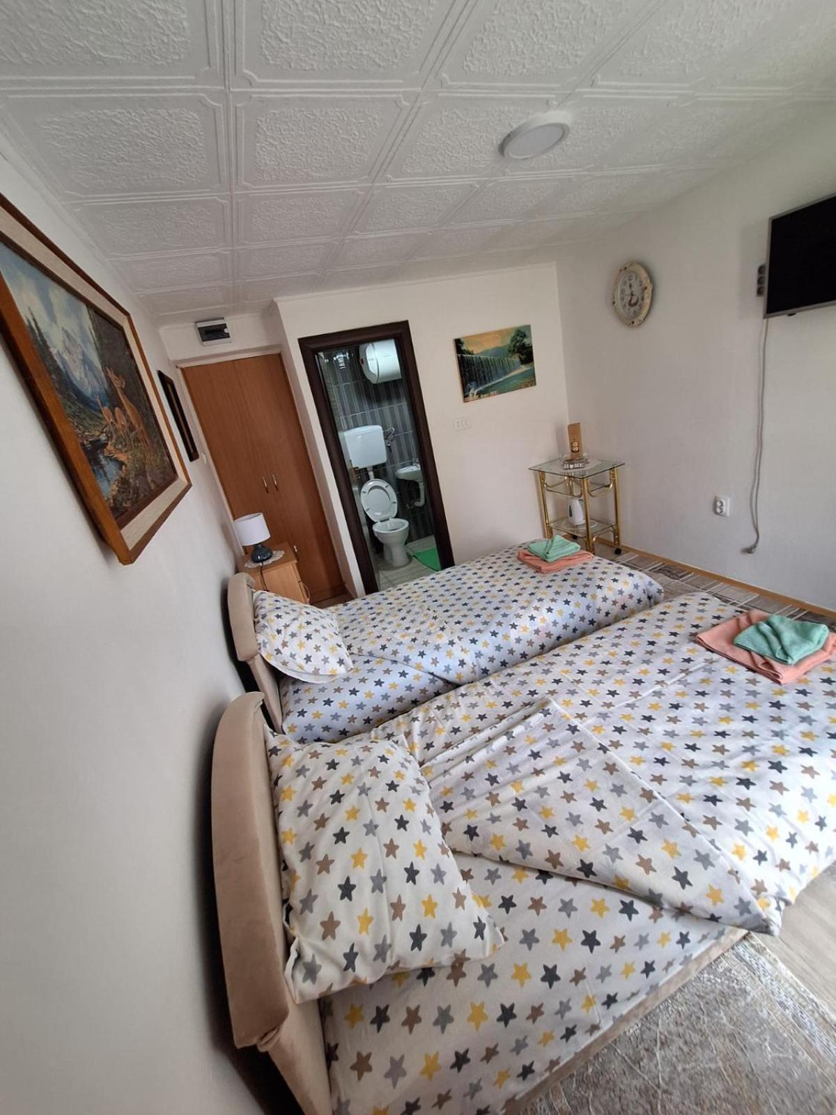 Apartment Buklija Плужине Екстер'єр фото