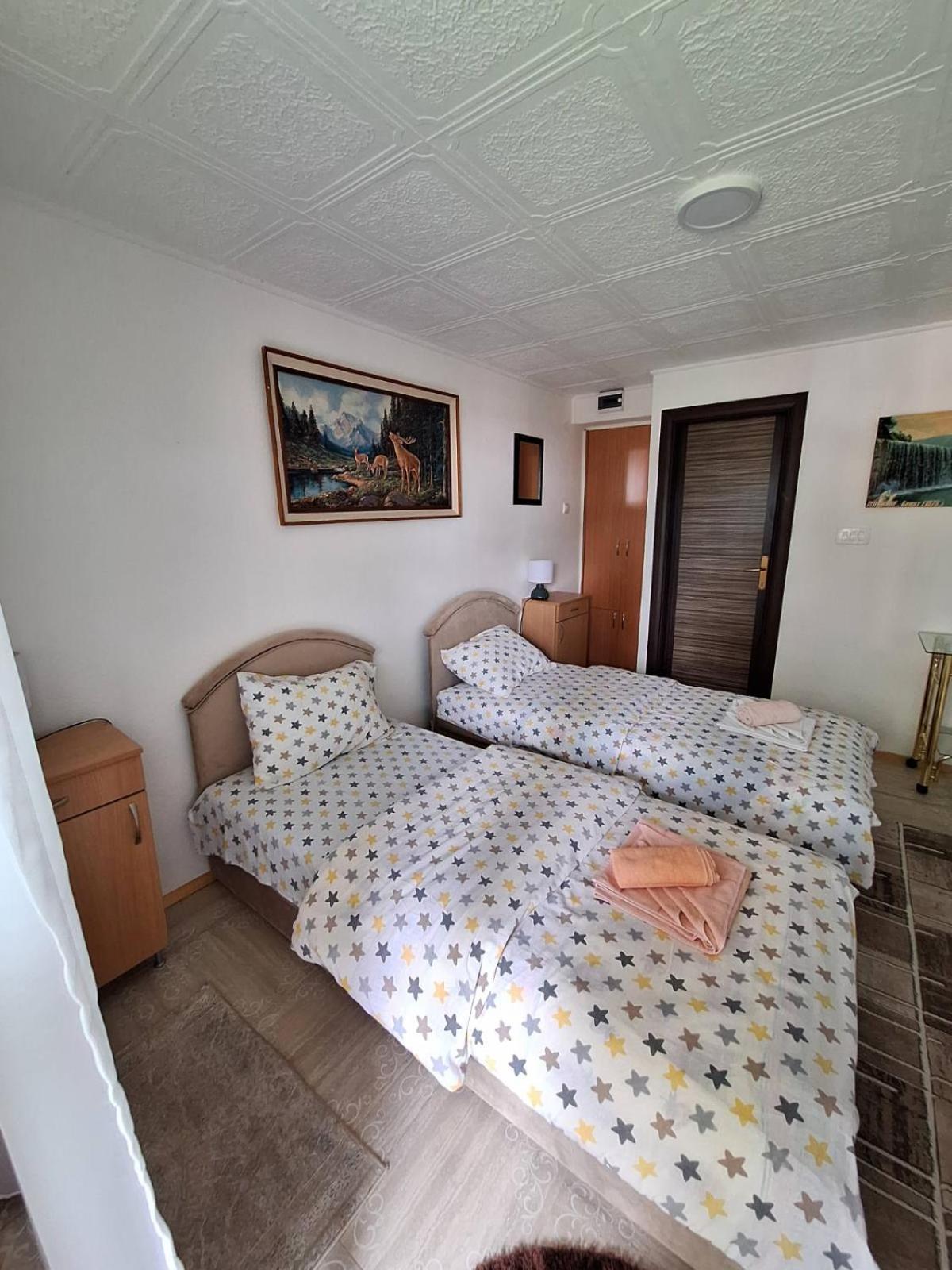 Apartment Buklija Плужине Екстер'єр фото